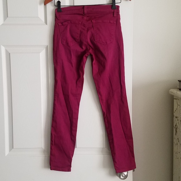 J Brand 25 Berry Color Skinny Jean Short Length - Picture 5 of 6
